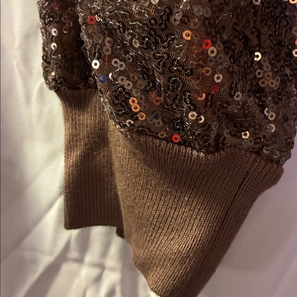 Adrianna Papell Brown Knit Top - Picture 5 of 7